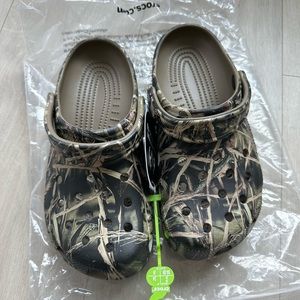 Brand new with tags - CLASSIC REALTREE Crocs